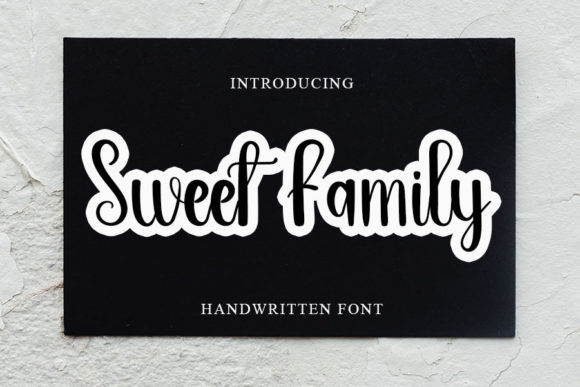 Sweet Family Font: A Delicate Touch for Elegant Designs